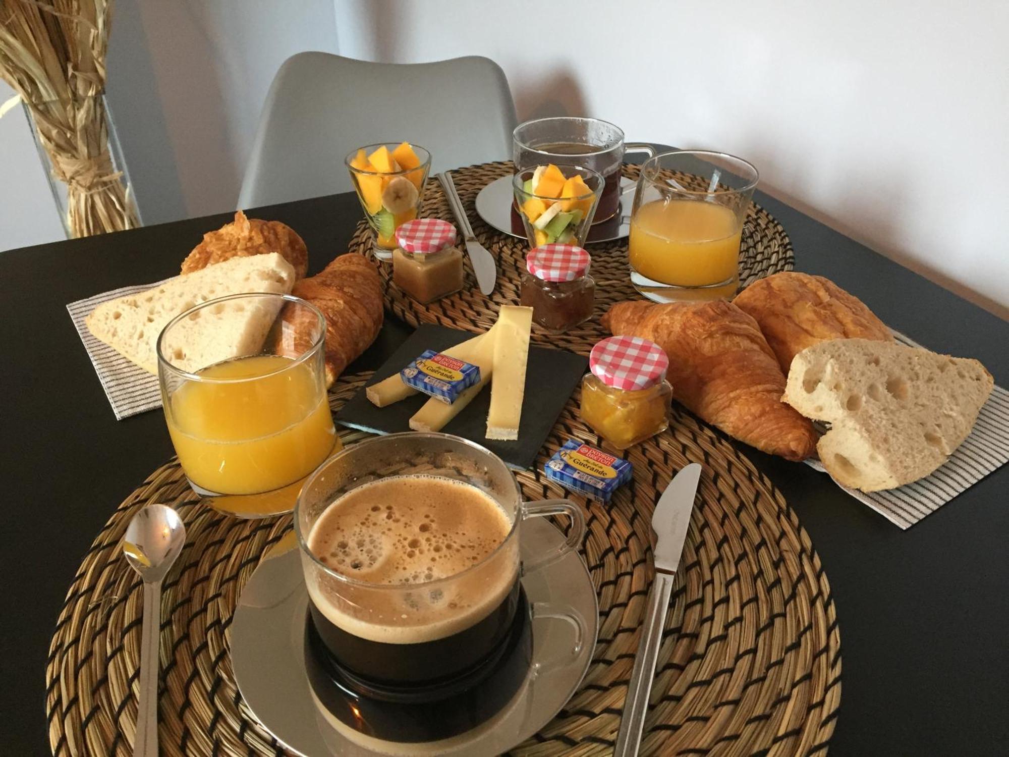 La Petite Chambre Du Lac 카르카손 외부 사진